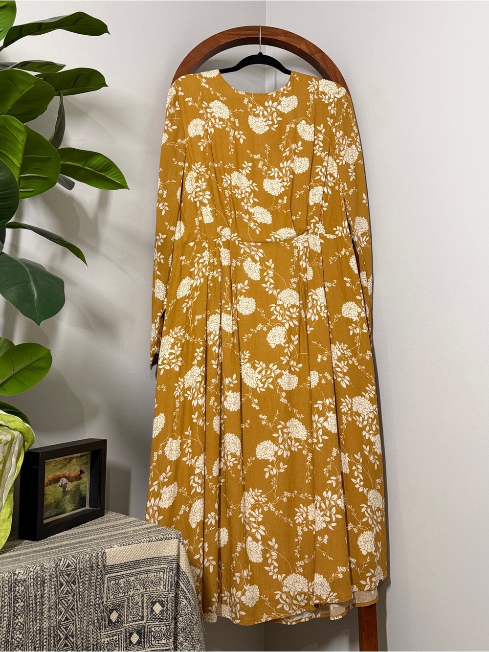 Charmant Ciel LARGE Mustard Yellow Floral Long Sleeve Midi Dress NEW